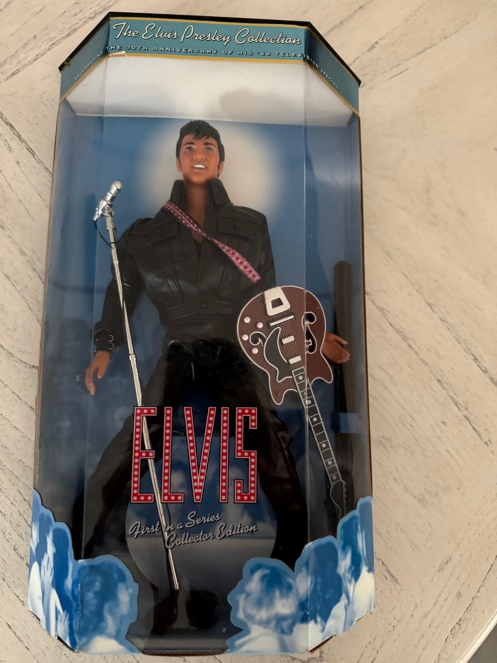 The Elvis Presley Collection Doll 1998 Mattel. Brand New in the Original Box! - Picture 10 of 11